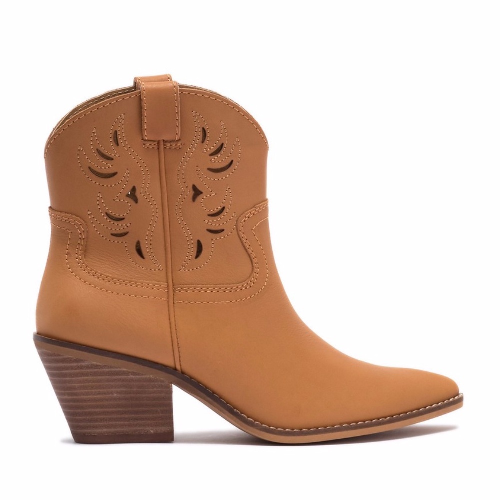 $139 Never Worn Lucky Brand Western Boots 7.5